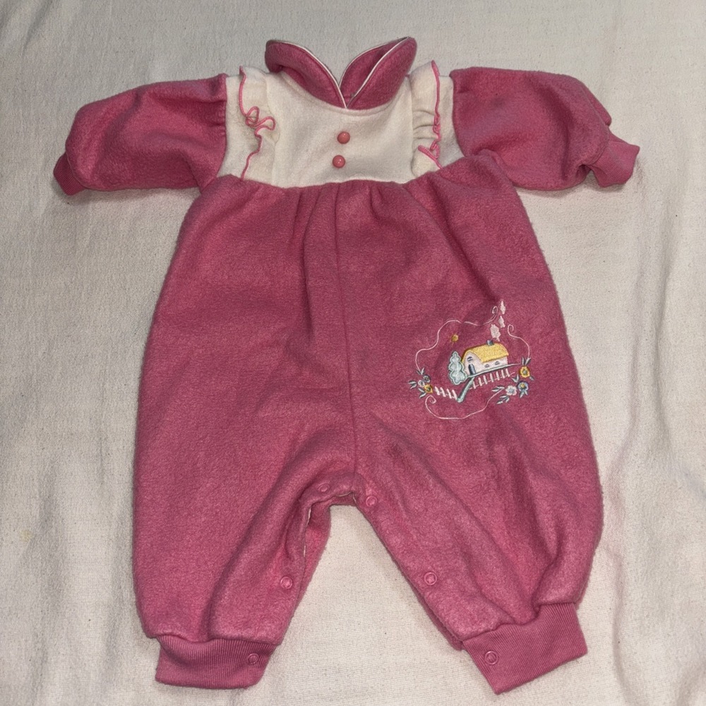 VTG Small Steps Pink Fleece Baby Girl Romper‎ 6/9 MOS Cottage Theme Embroidery